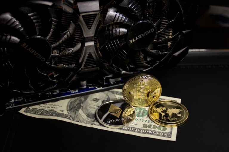 Comment investir efficacement sur le marché des crypto-monnaies ?
