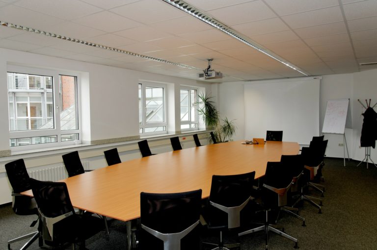 Comment organiser une conférence ?