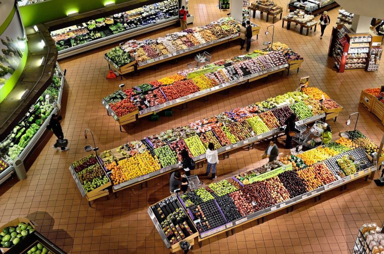 Groupe Casino : cession de 545 magasins Leader Price à Aldi pour 717 millions d’euros