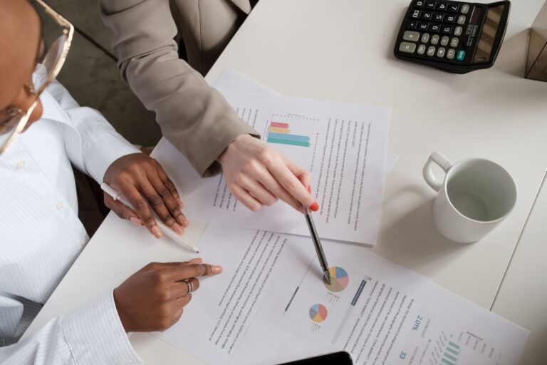 Comment fonctionne la réglementation des investissements alternatifs ?